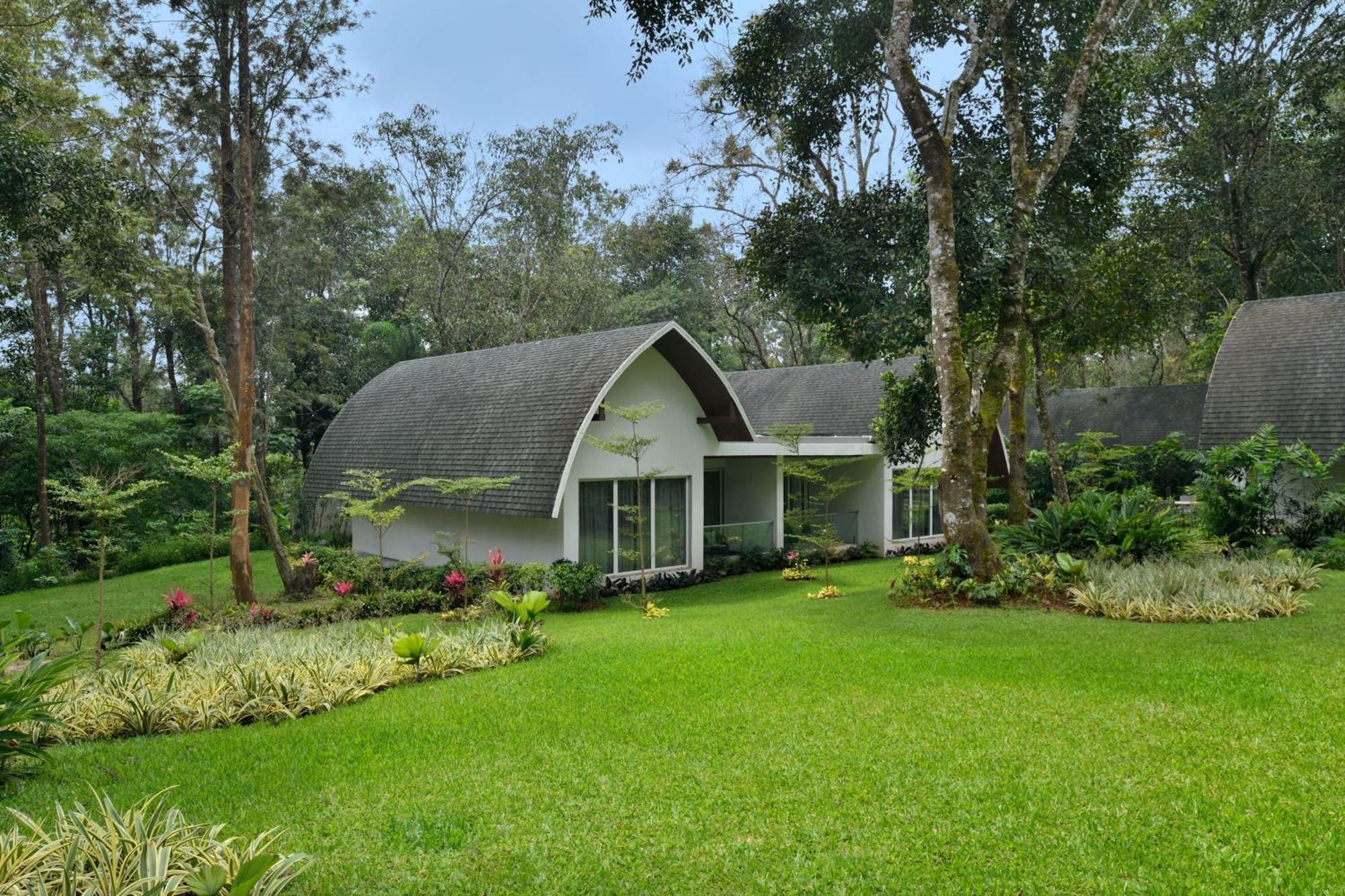 Coorg Marriott Resort & Spa Madikeri Buitenkant foto